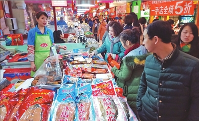 綠色食品銷售火爆 來哈游客成“鐵粉”，藥品零售市場同步受益